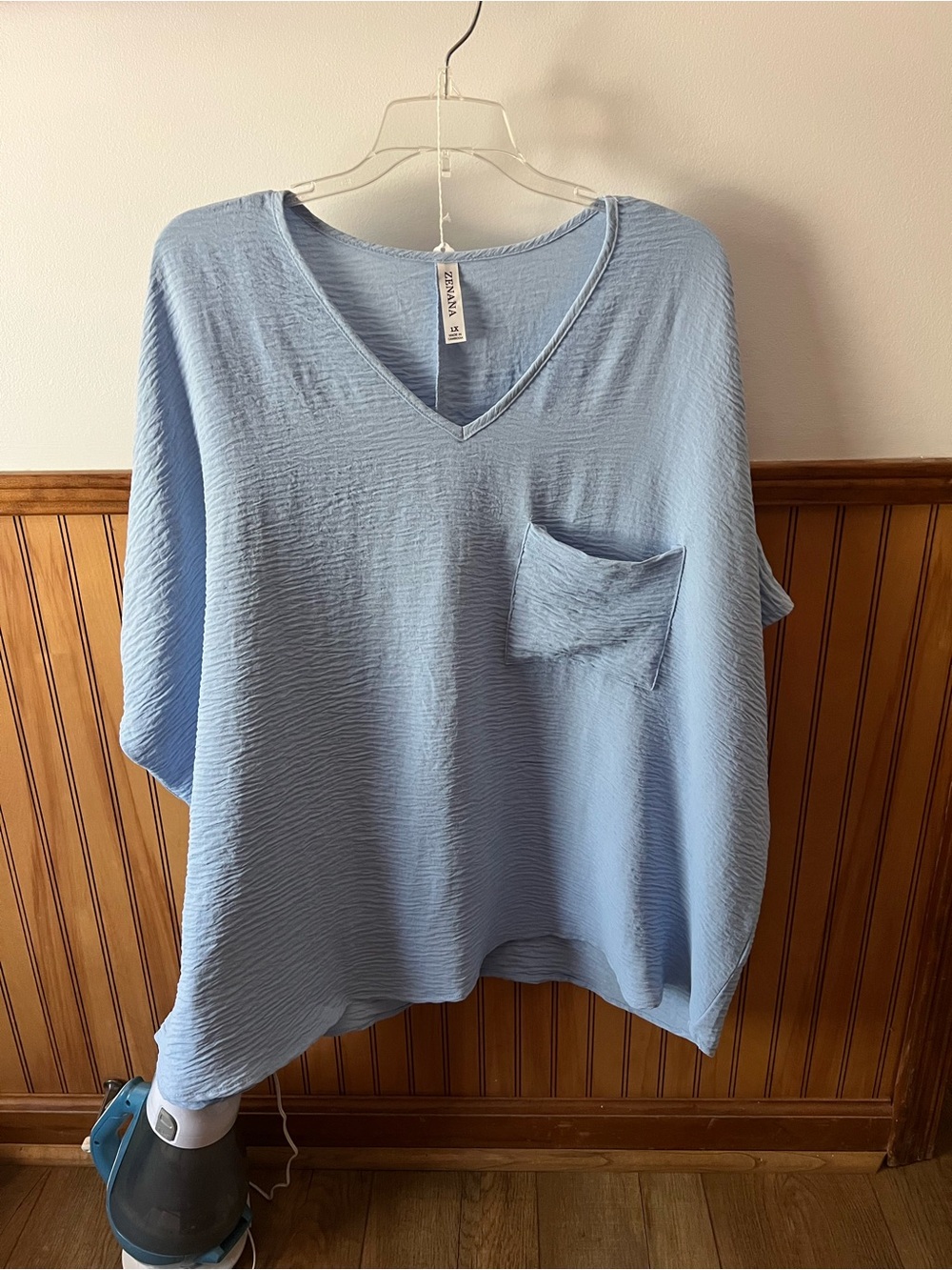 Zenana 1X V-Neck Pocket Women's Top - Light Blue